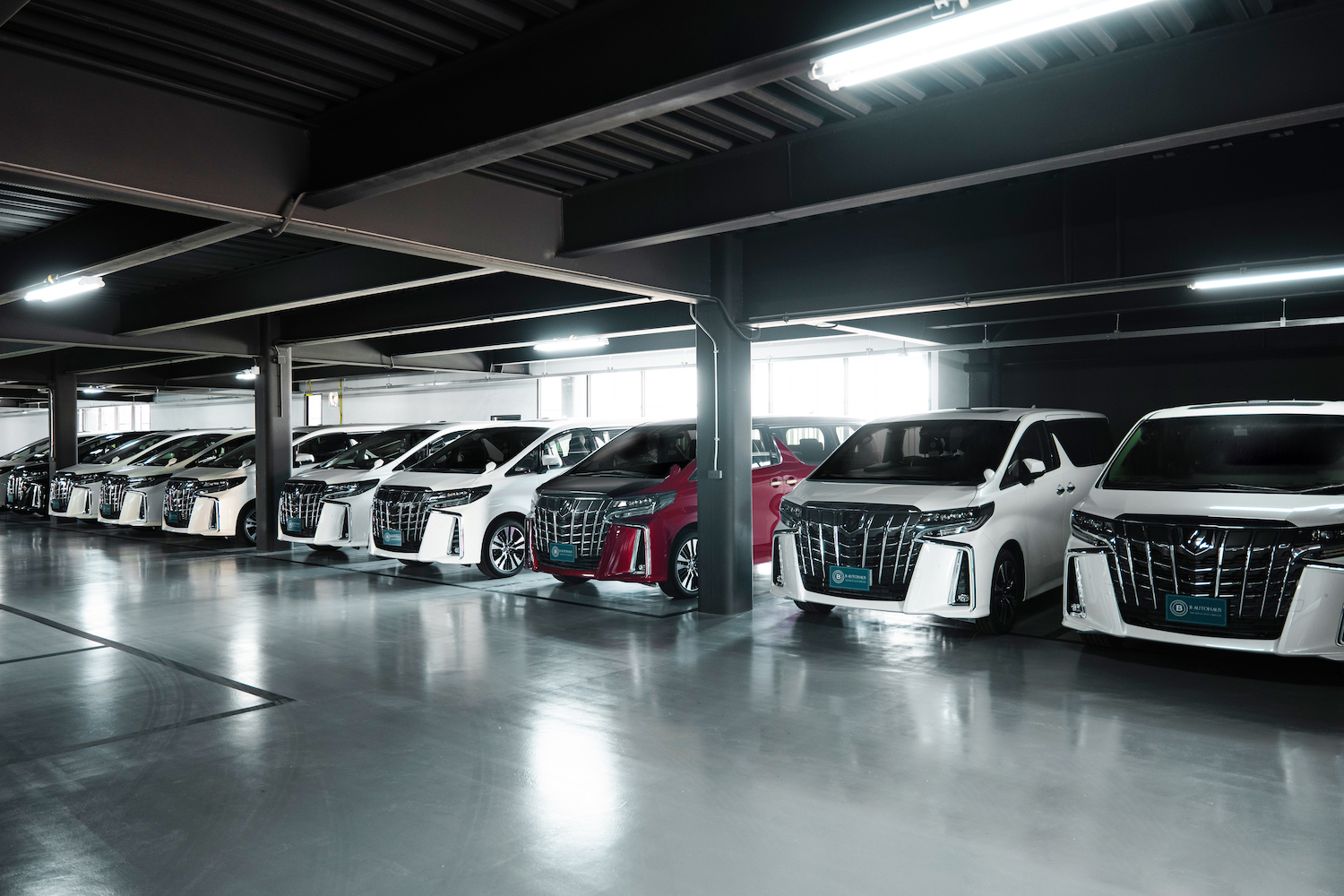 B Autohaus ตอกย้ำความเป็นผู้นำวงการรถยนต์นำเข้า เปิดสาขาใหม่ 'B ...